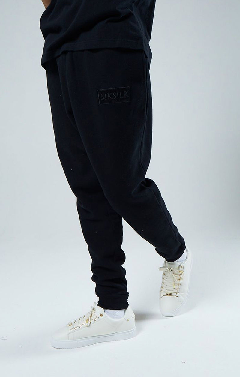 Black Relaxed Fit Cuffed Jogger