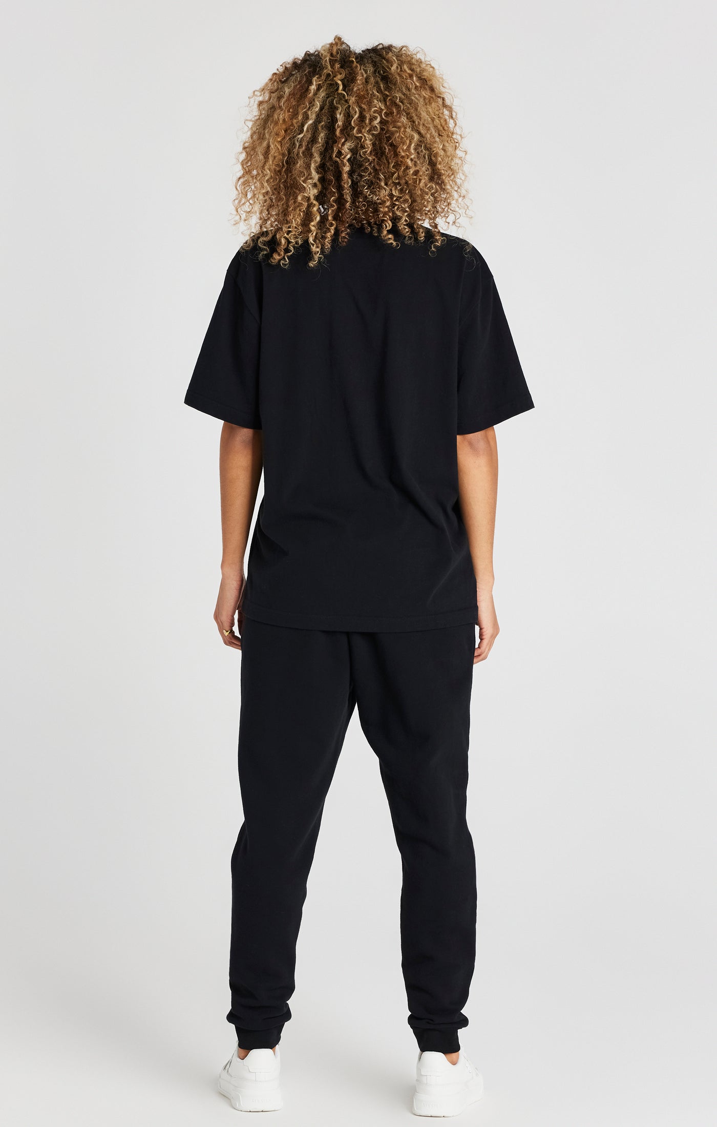 Load image into Gallery viewer, Black Oversized T-Shirt (7)