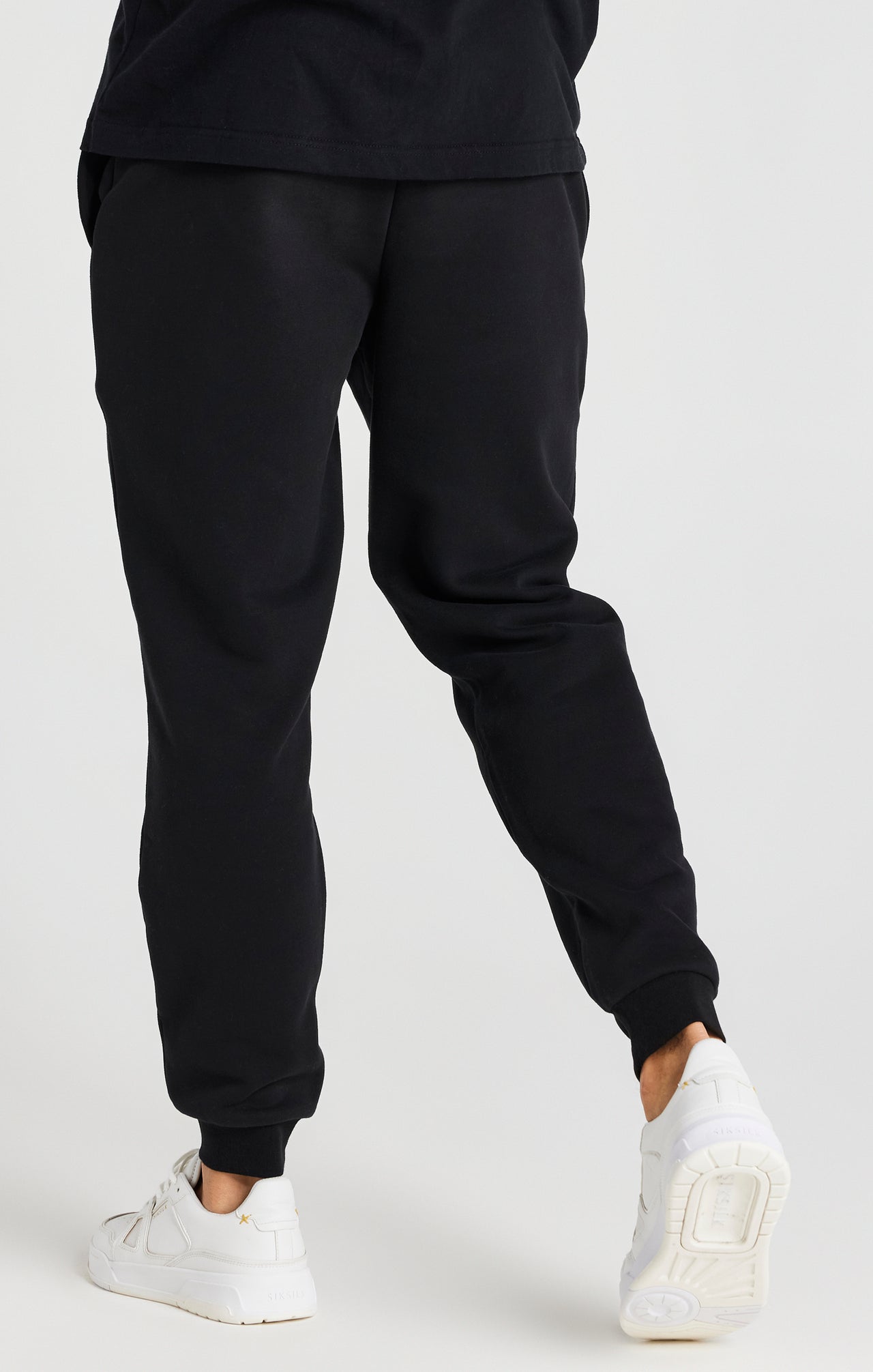 Black Relaxed Fit Cuffed Jogger (2)