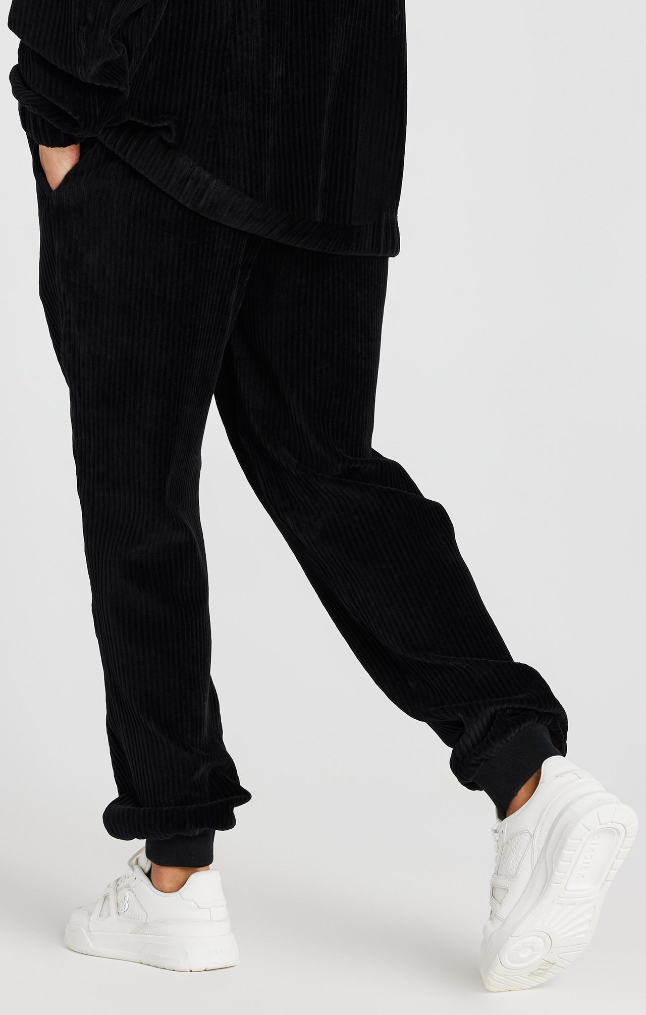 Black Corduroy Relaxed Pant (2)