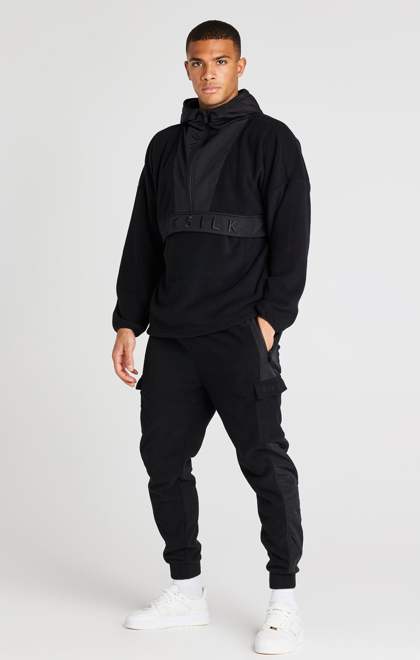 Load image into Gallery viewer, Black Polar Fleece Relaxed Jogger (4)