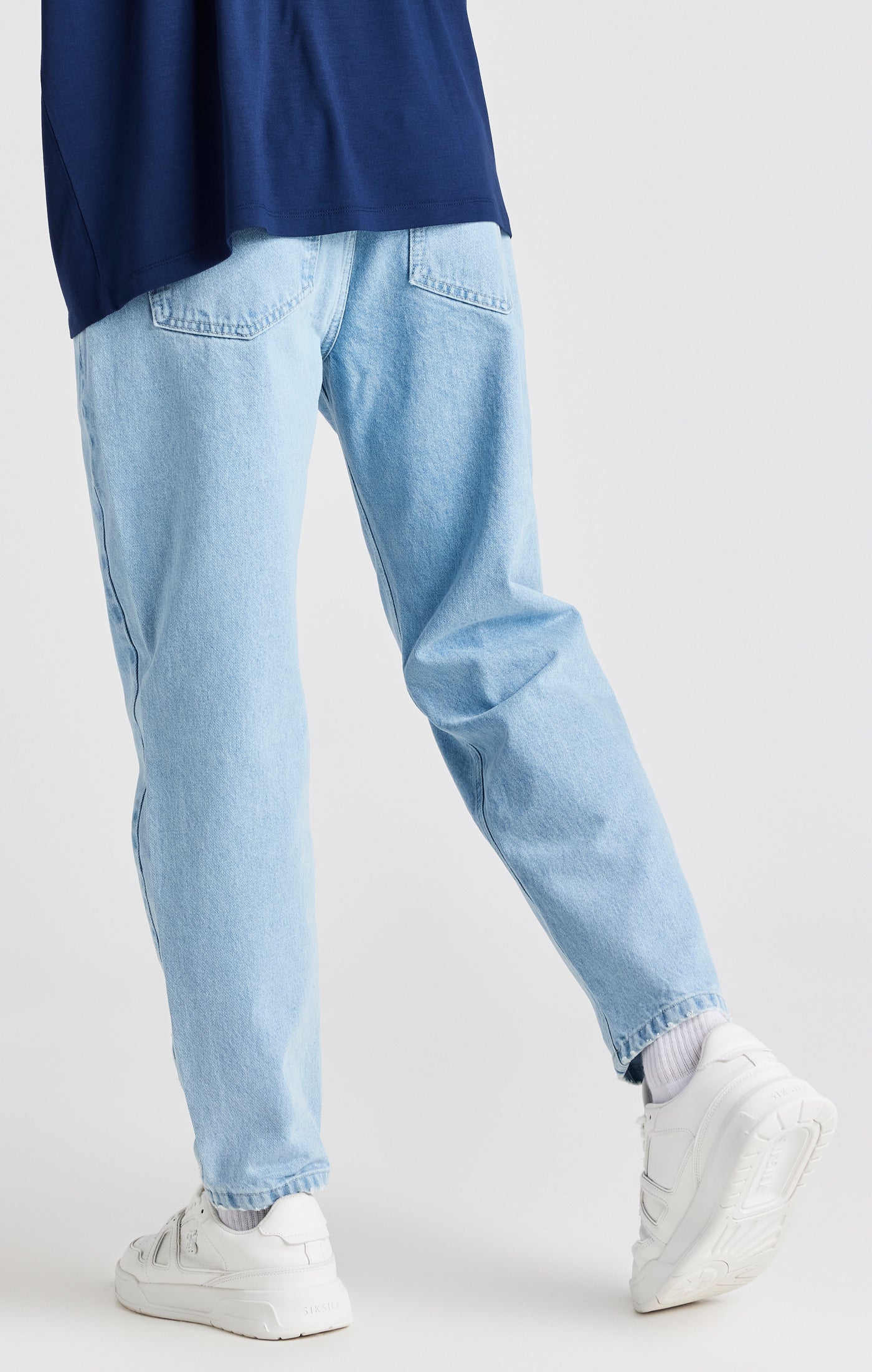 Load image into Gallery viewer, Light Blue Basic Carrot Jean (3)