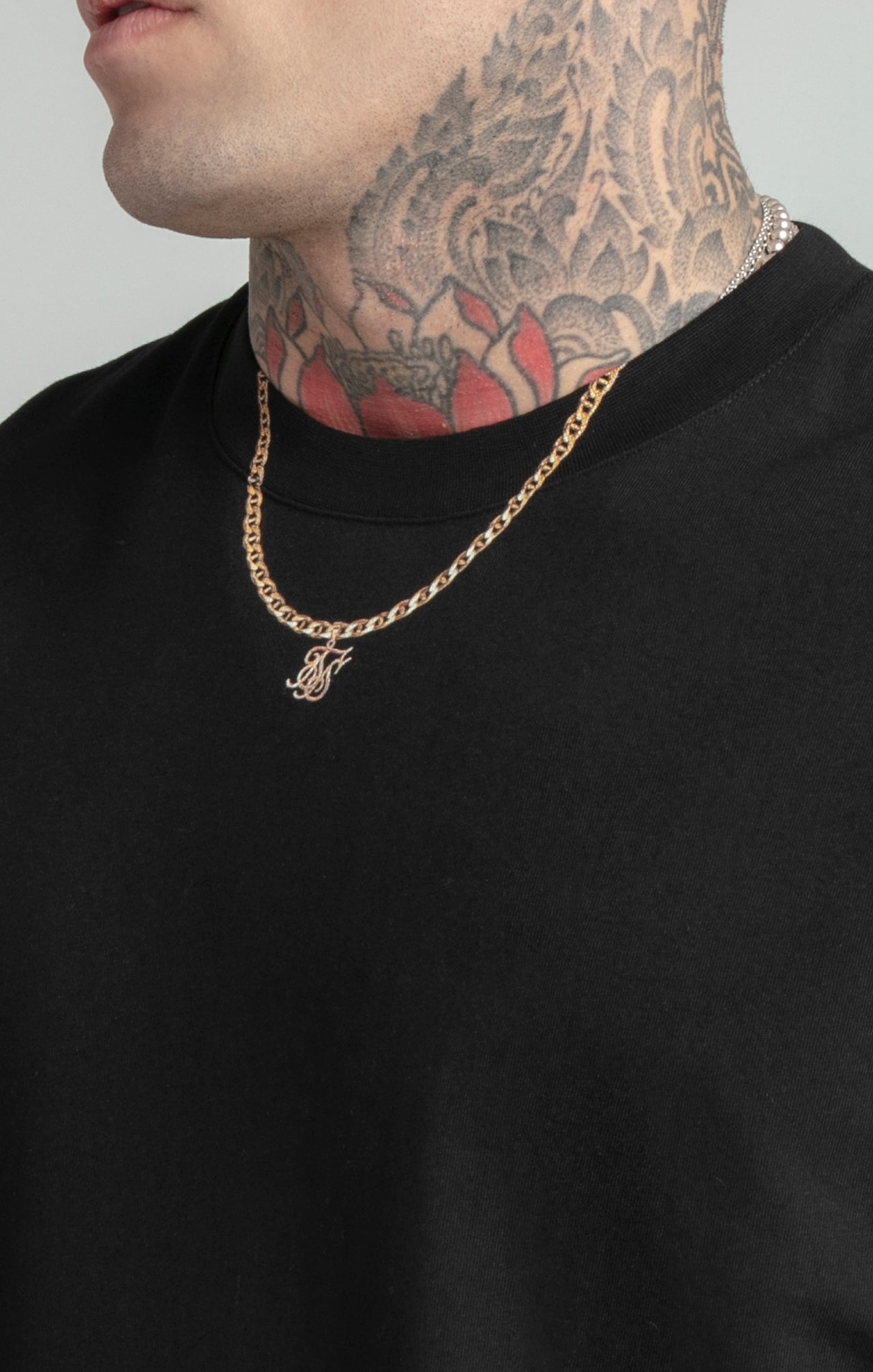 Black Gold Chain Relaxed Fit T-Shirt