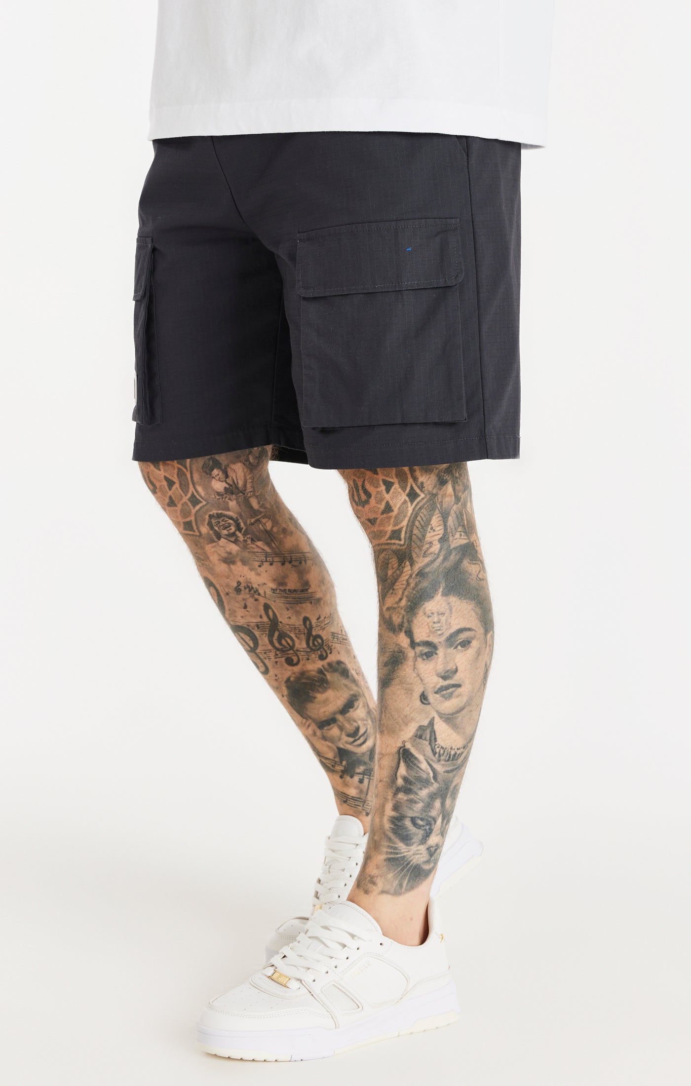 Load image into Gallery viewer, Black Ripstop Cargo Short