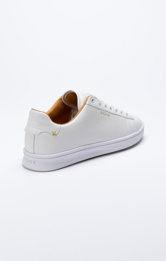 White Low-Top Casual Trainer