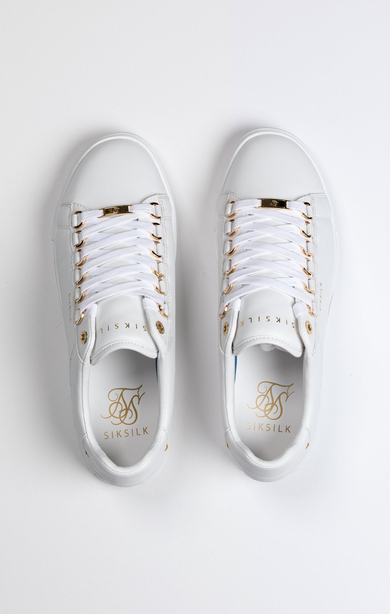 White Classic Trainer With Metal D-Rings (10)