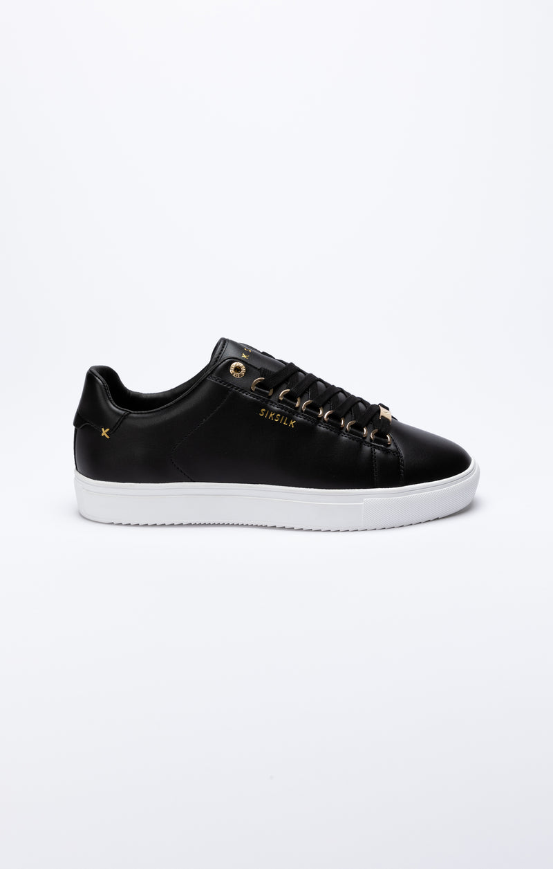 Black Classic Trainer With Metal D-Rings
