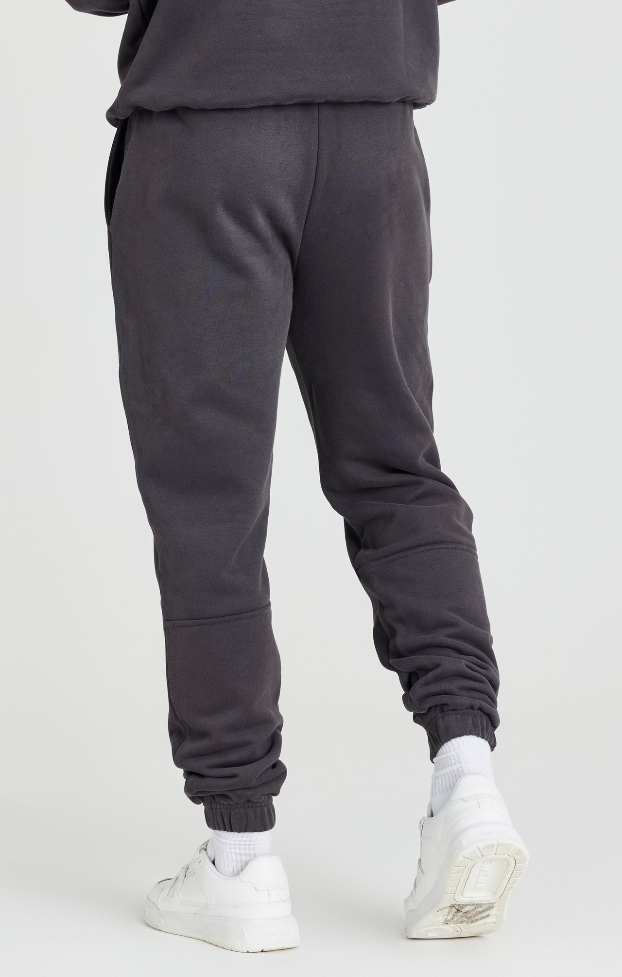 Black Relaxed Jogger (2)