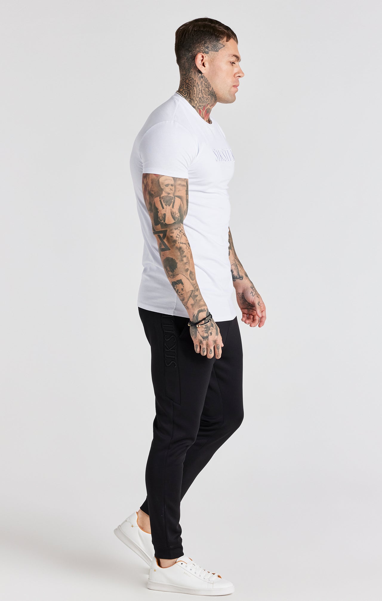 White Embroidered Muscle Fit T-Shirt (3)