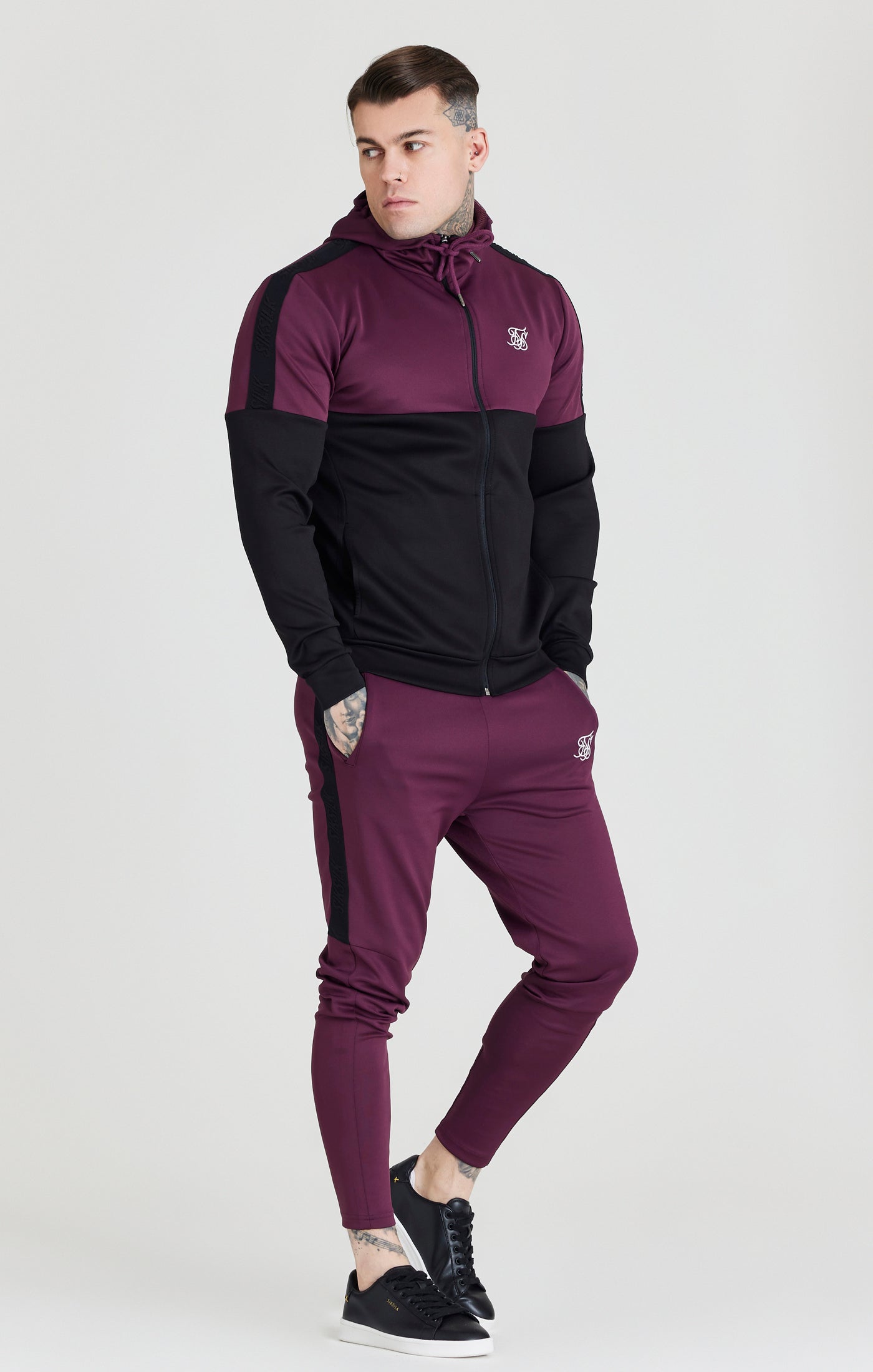 Load image into Gallery viewer, SikSilk Cut &amp; Sew Zip Through Hood - Burgundy &amp; Black (2)