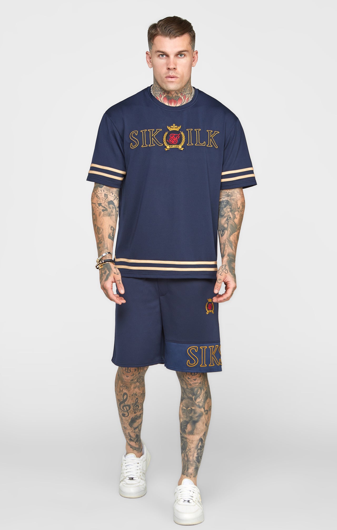 Navy Embroidery Relaxed Short (2)
