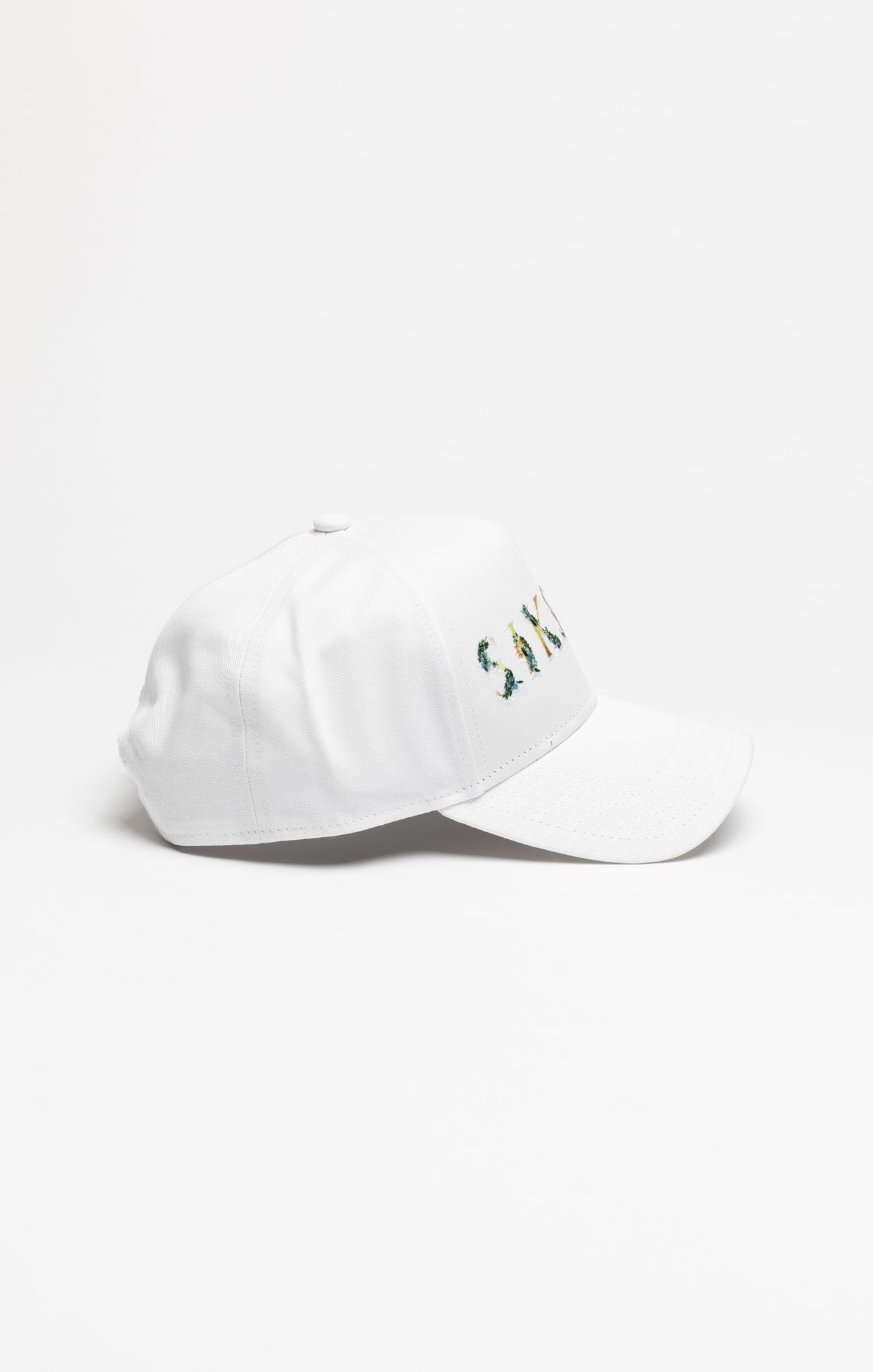 White Floral Embroidery Trucker Cap (1)