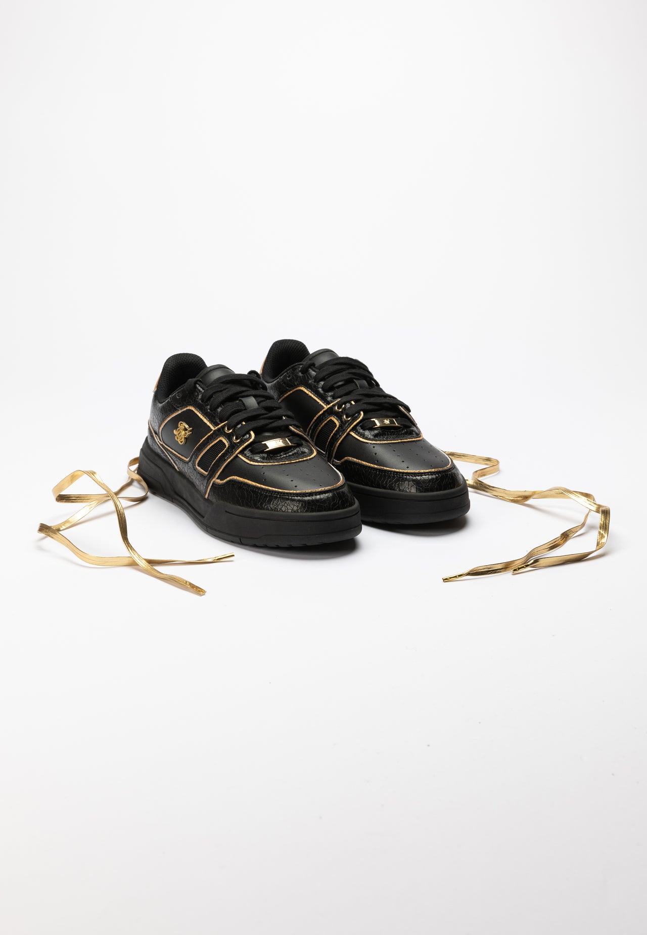 Black And Gold Trimmed Low Top Court Trainer (6)