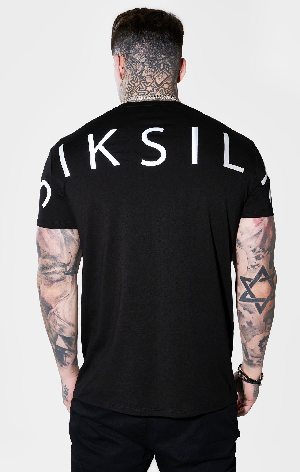 SikSilk Rear Logo T-Shirt - Black & Gold (5)