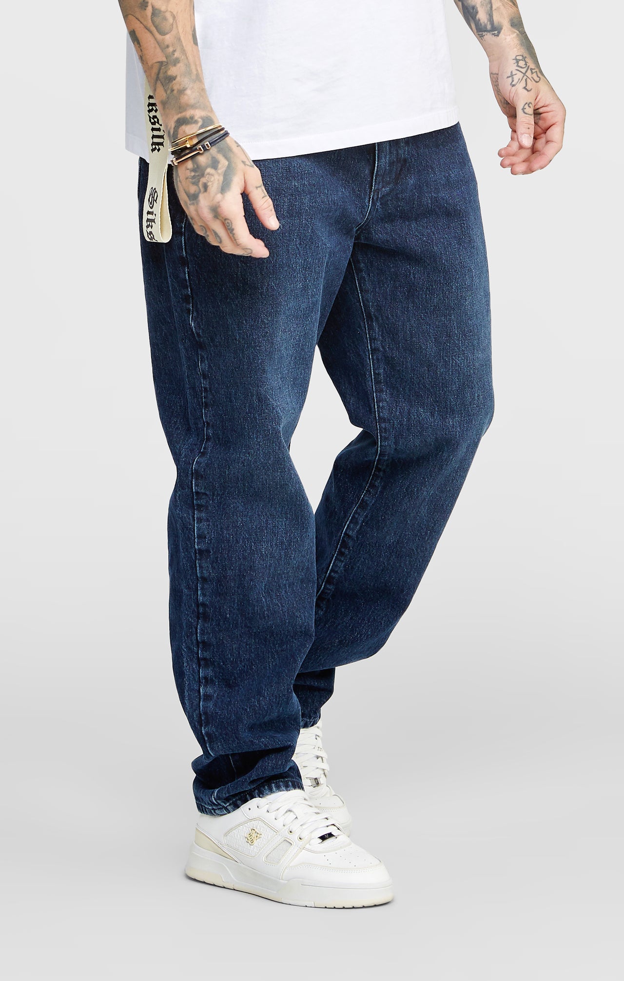 Black Relaxed Denims