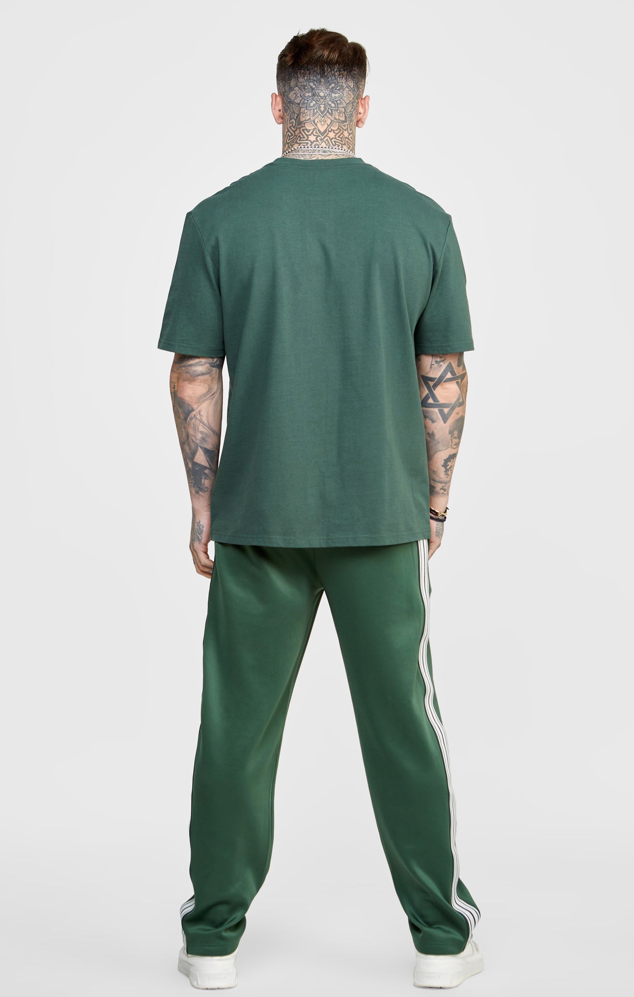 Green Oversized Graphic T-Shirt (4)