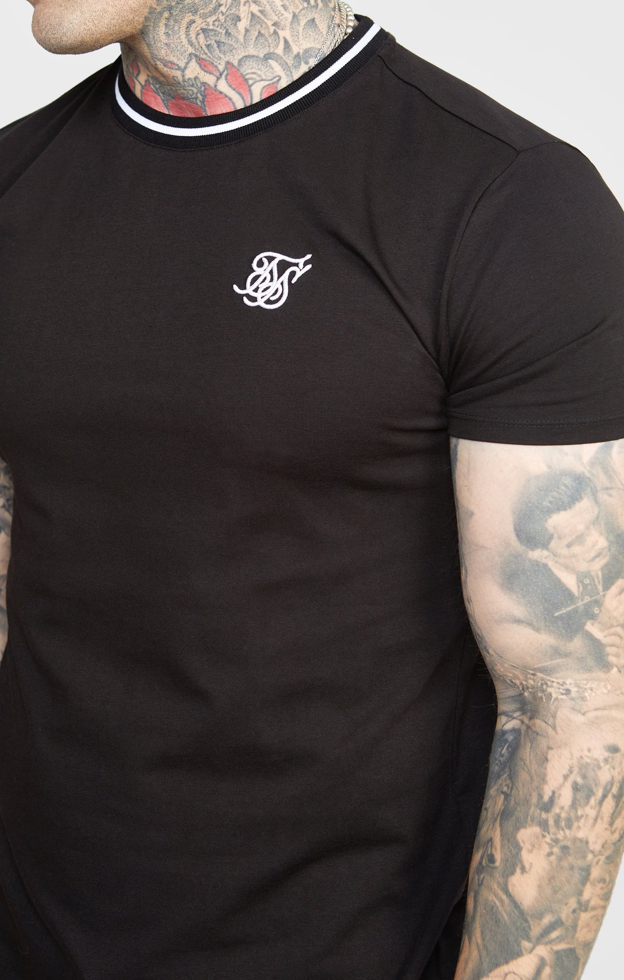 Black Gym Fit T-Shirt W Yarn Dyed Rib (1)
