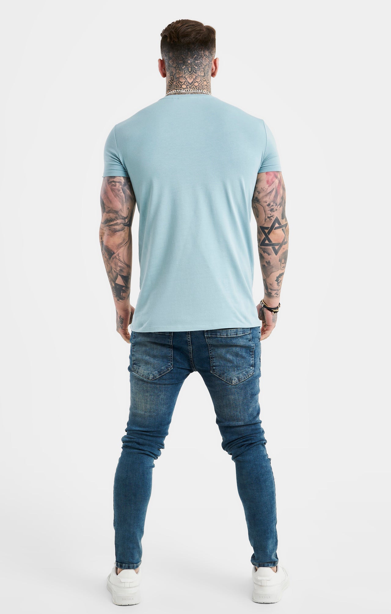 Blue Script Embroidery Muscle Fit T-Shirt (3)