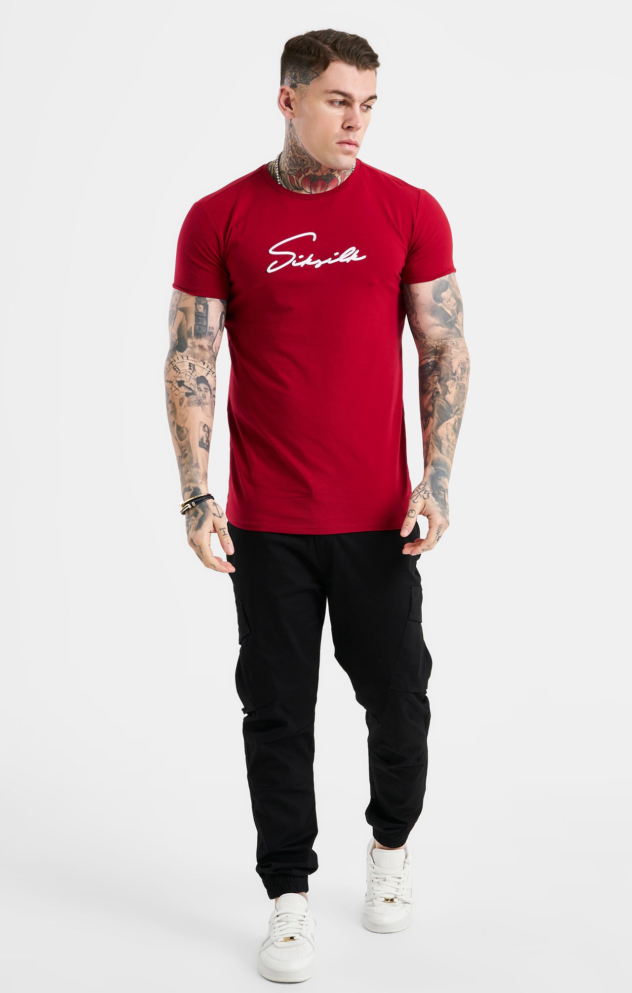 Red Script Embroidery Muscle Fit T-Shirt (2)