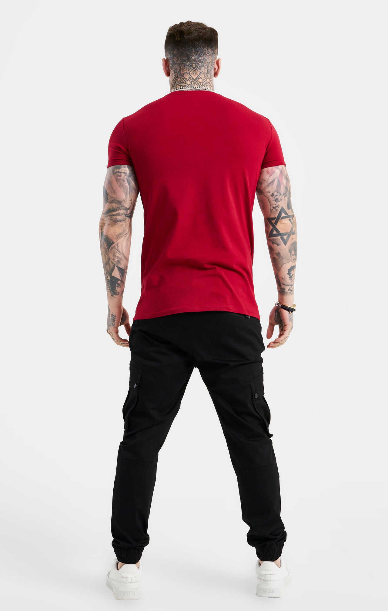 Red Script Embroidery Muscle Fit T-Shirt (4)