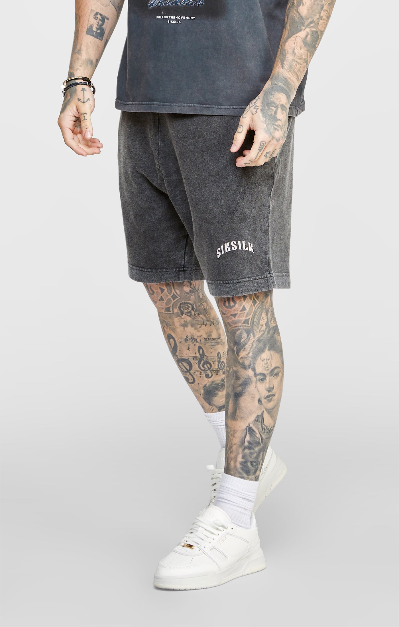 Siksilk discount pantalones cortos