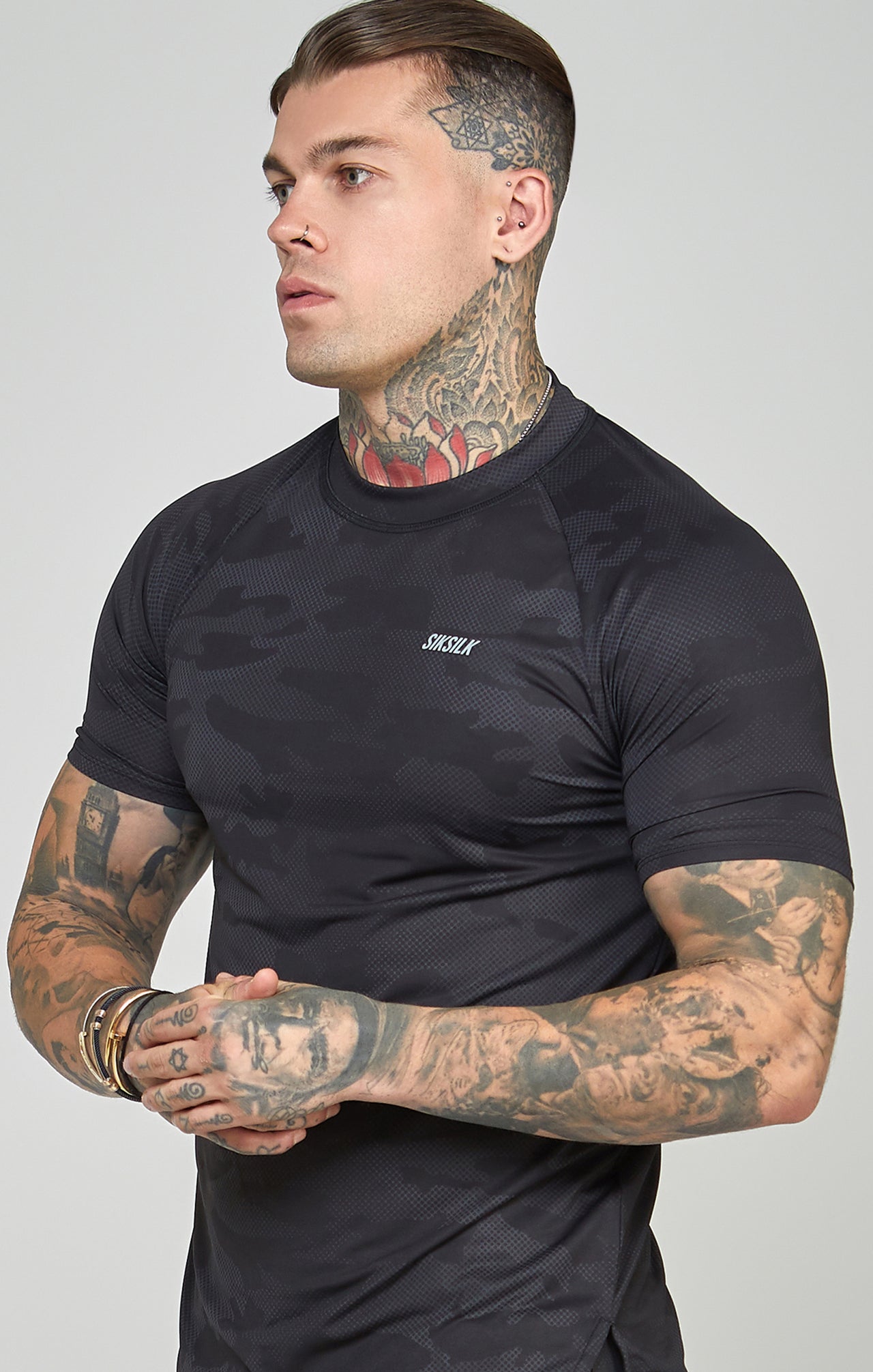 Camo Sports Curved Hem Muscle Fit T-Shirt