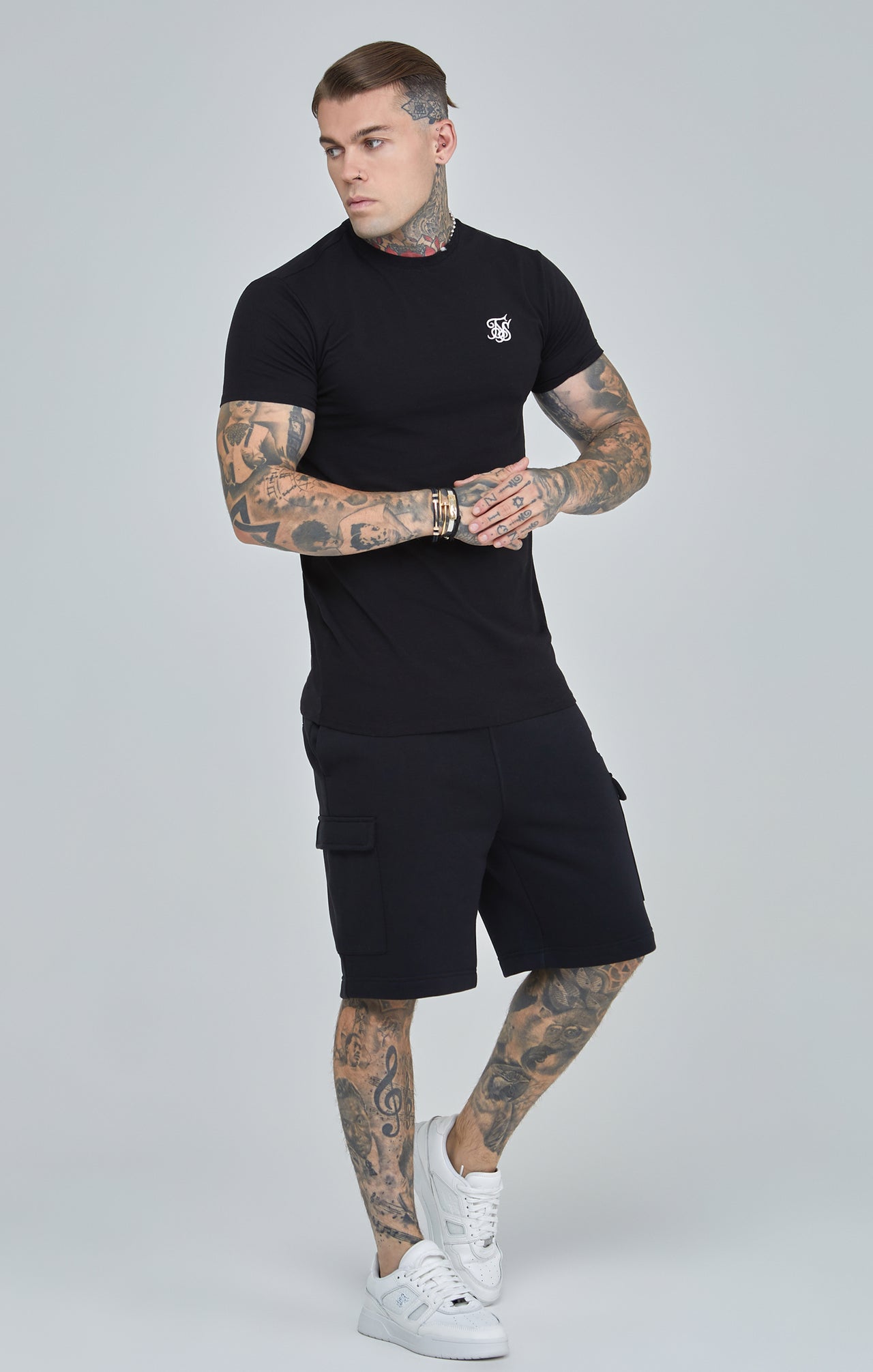 Black Essential Short Sleeve Muscle Fit T-Shirt (1)