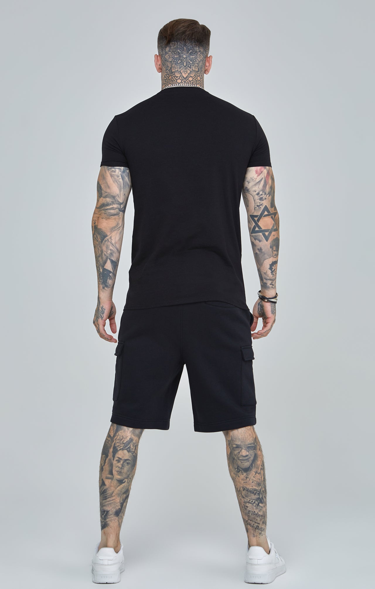 Black Essential Short Sleeve Muscle Fit T-Shirt (4)