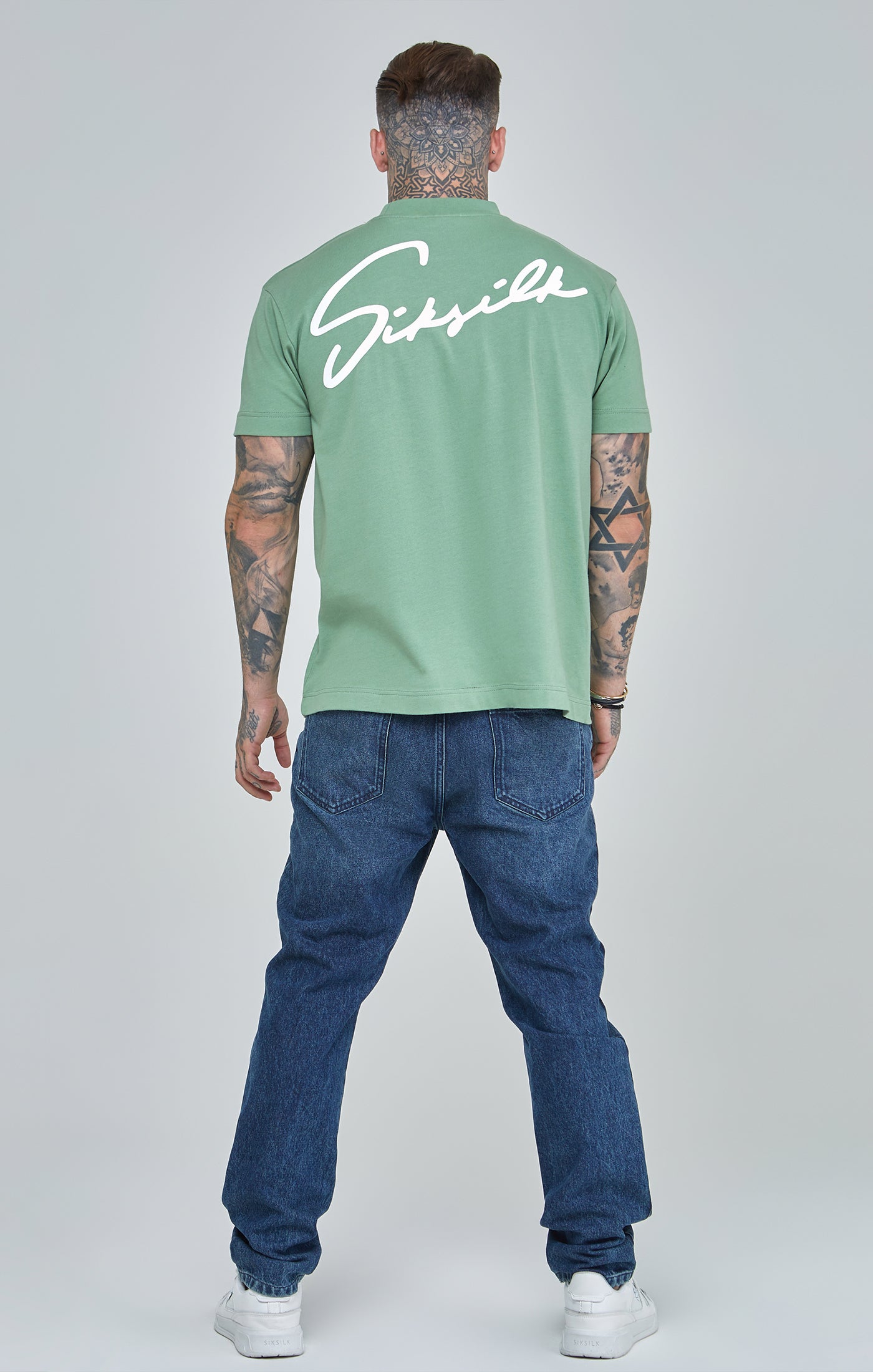 Load image into Gallery viewer, Green Script Print Oversized T-Shirt (4)