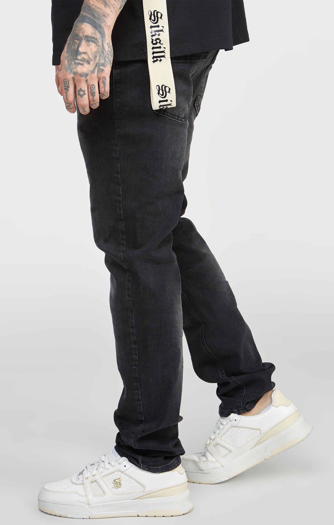 Load image into Gallery viewer, Washed Black Slim Fit Denims (1)