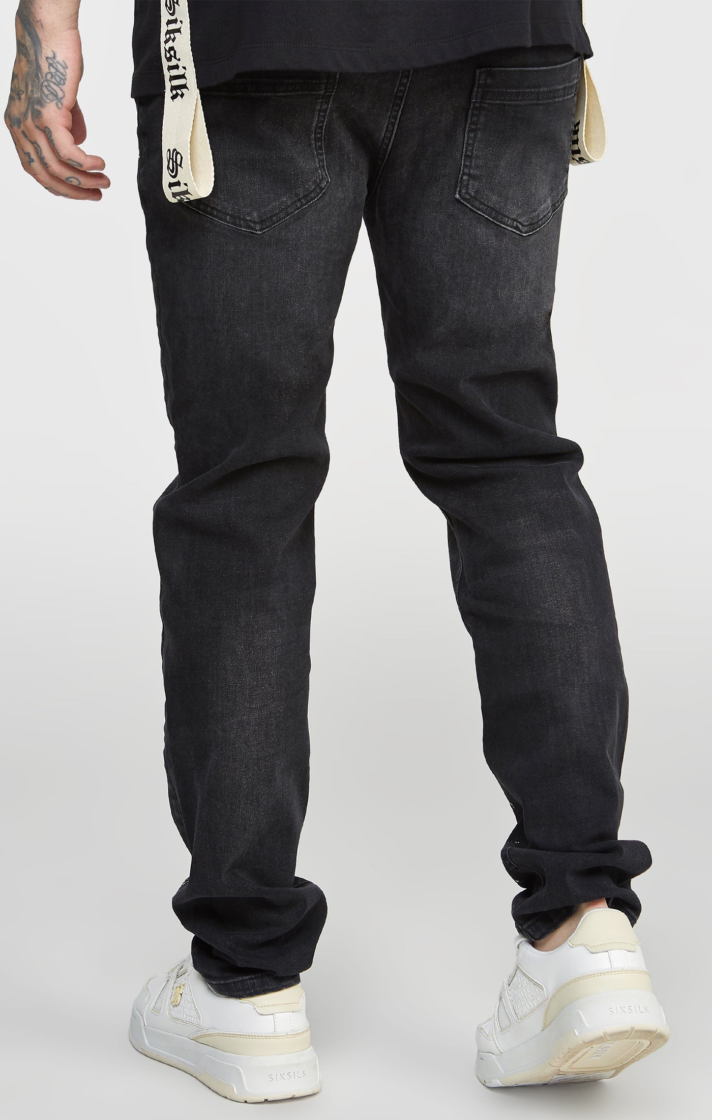 Load image into Gallery viewer, Washed Black Slim Fit Denims (3)