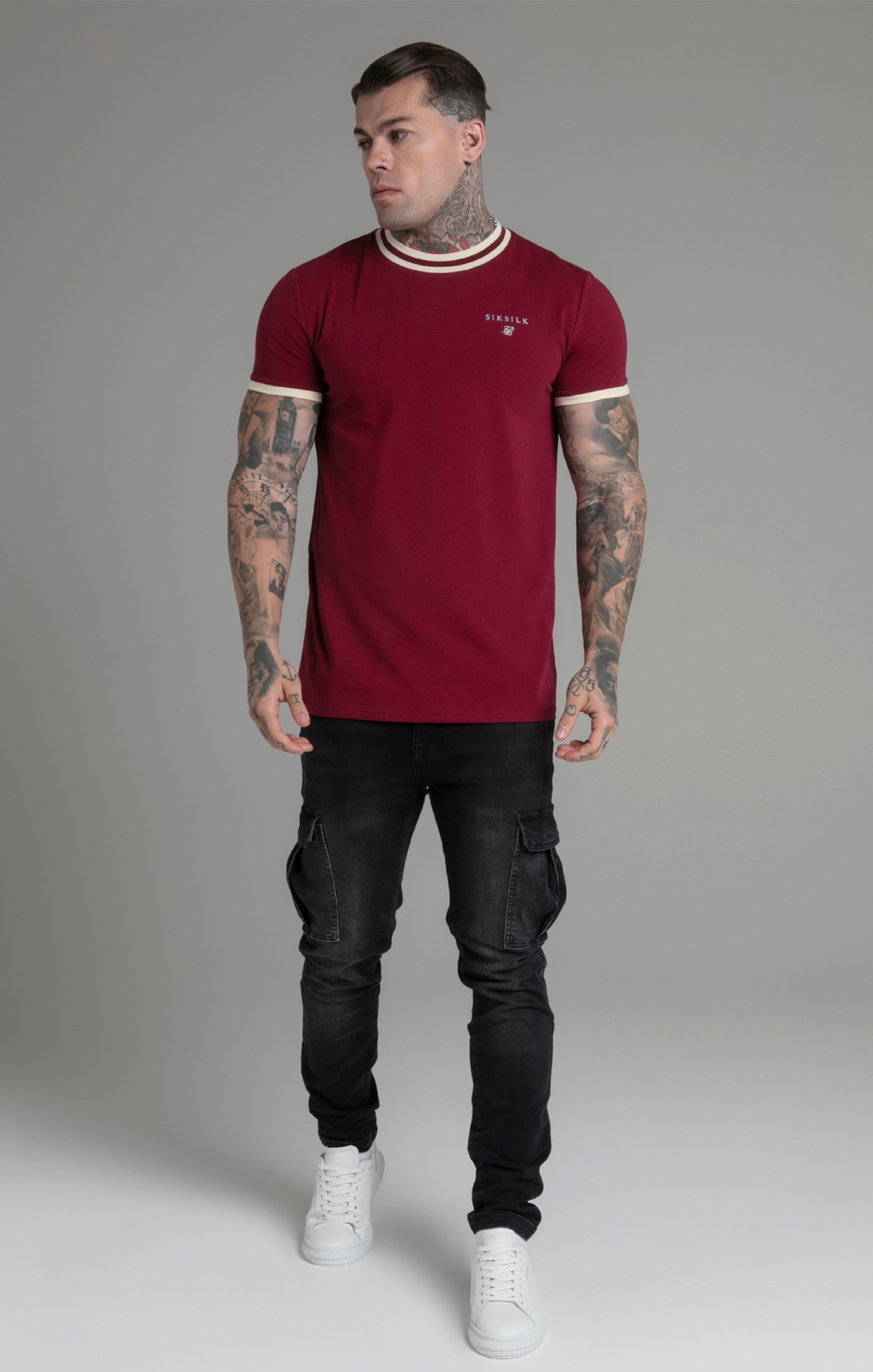 Red t hot sale shirt black jeans