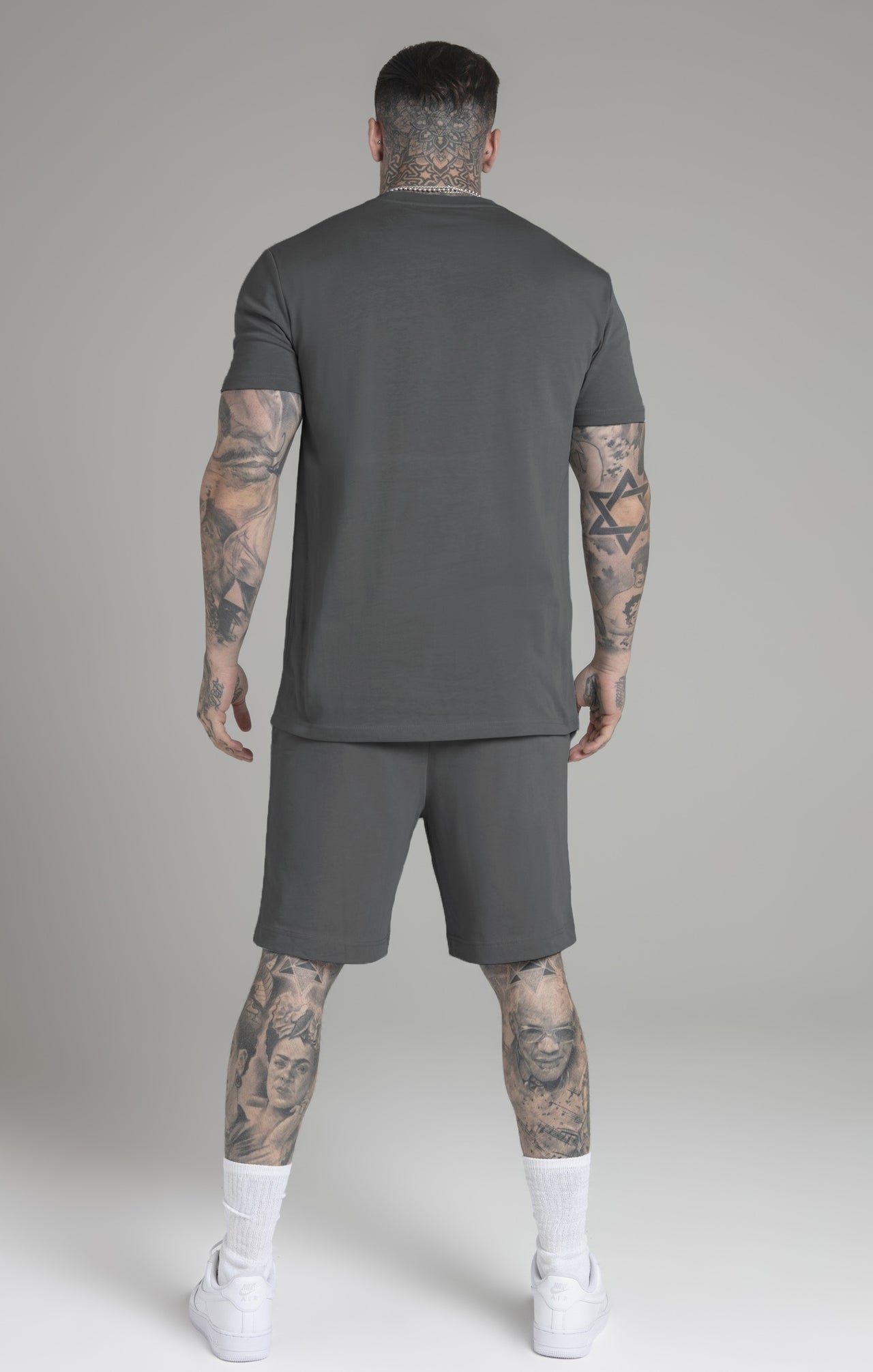 T-Shirt and Shorts Set (4)