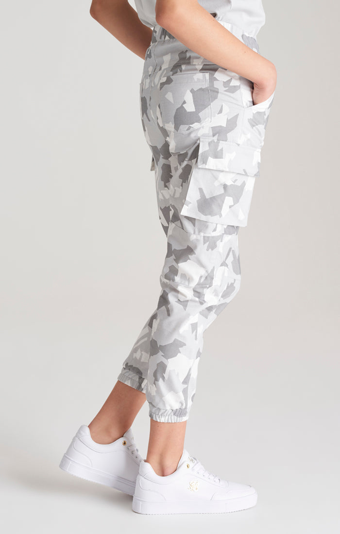 Load image into Gallery viewer, Girls Grey Camo Cargo Pant (2)