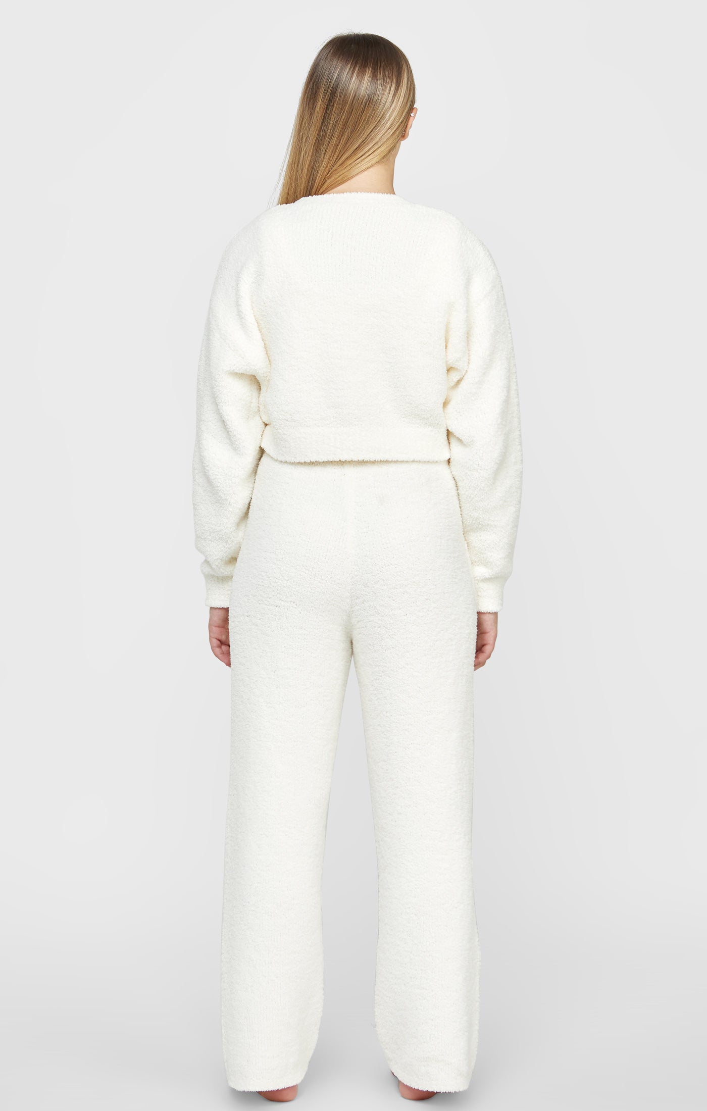 Load image into Gallery viewer, Girls Ecru Cropped Lounge Sweat (4)