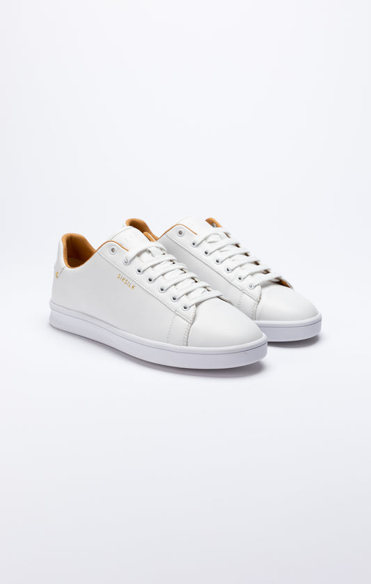 White Low-Top Casual Trainer