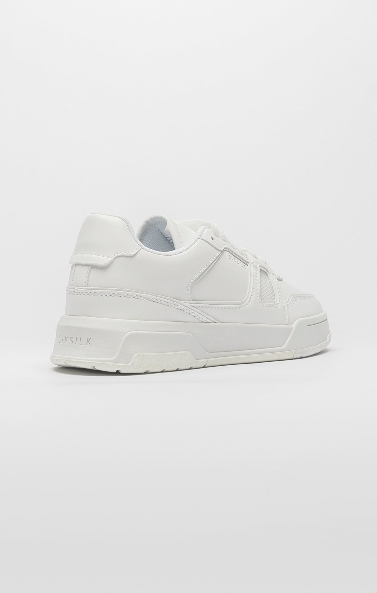 White Low-Top Court Trainer (1)