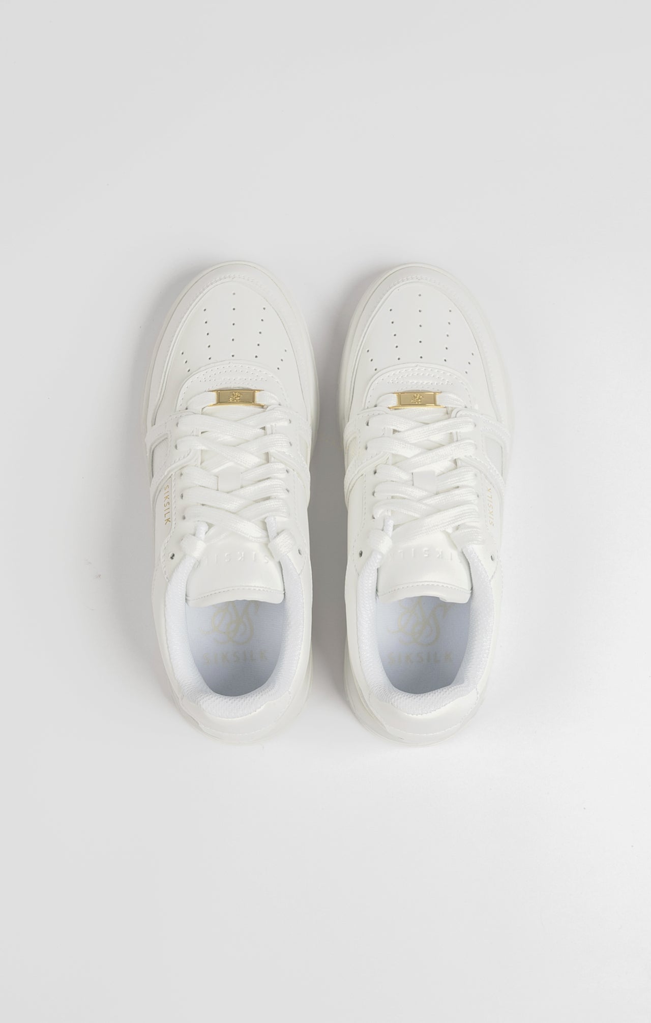 White Low-Top Court Trainer (5)