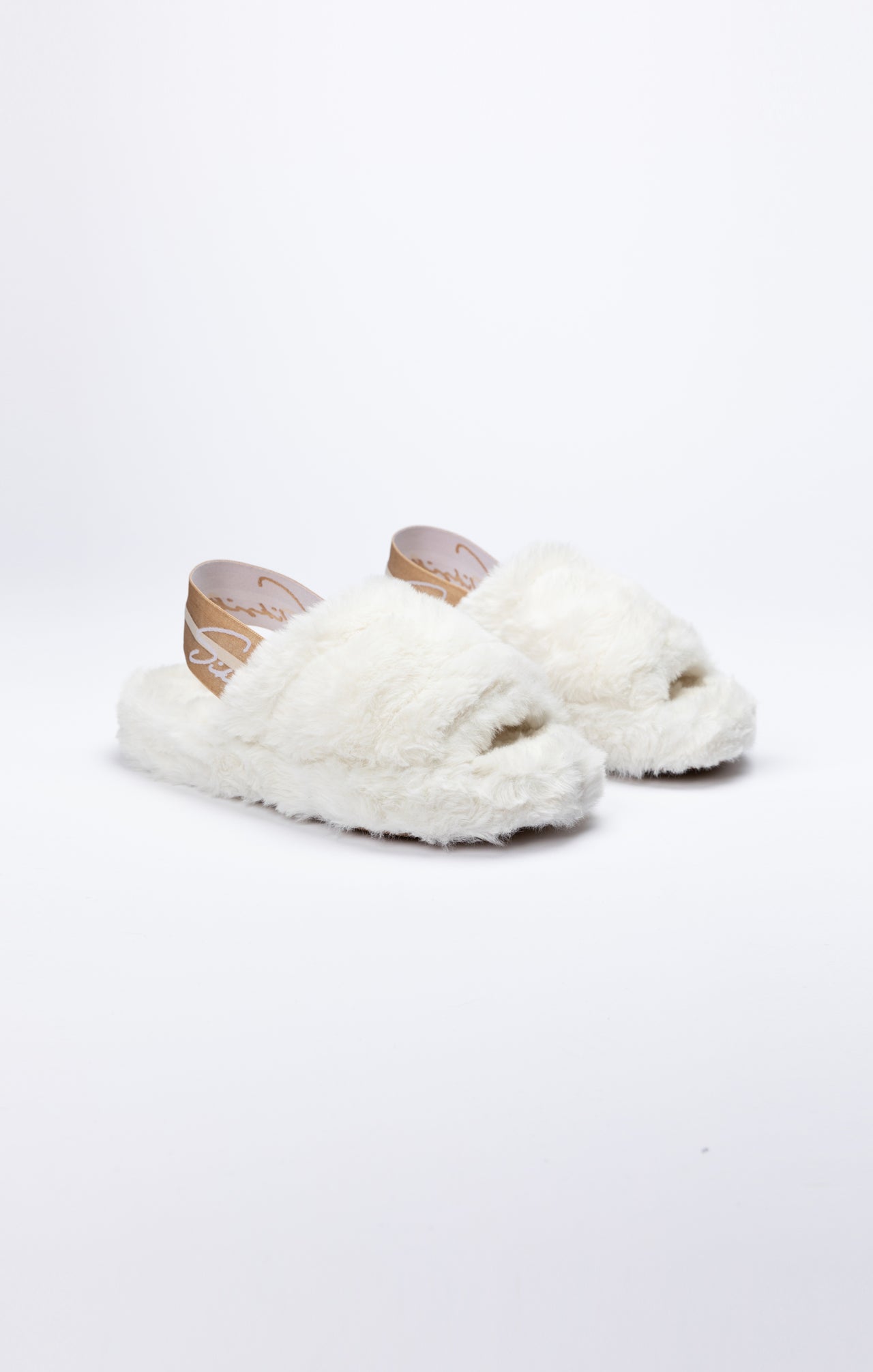 White Fluffy Slide Slipper (1)