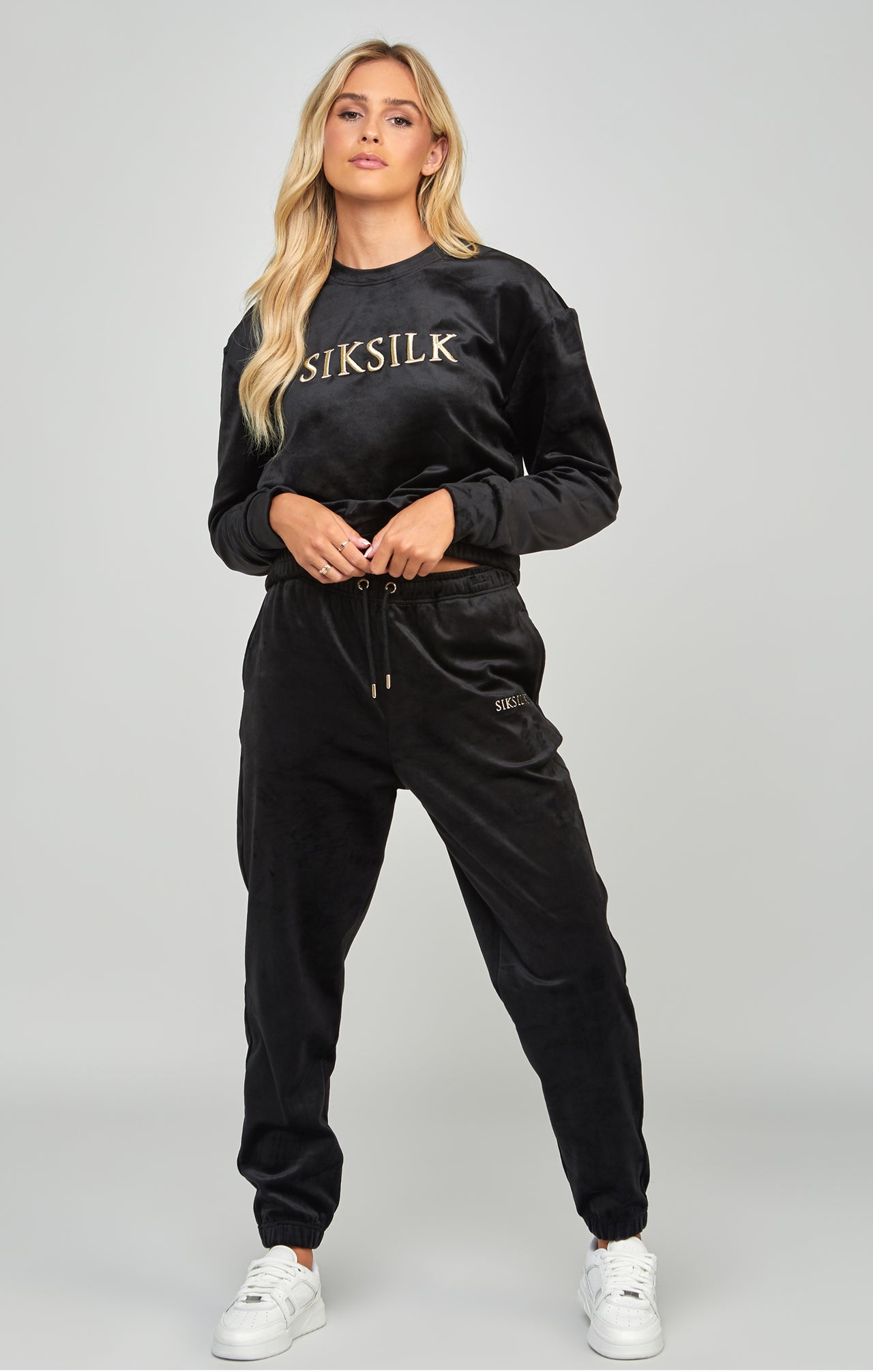 Black Velour Oversized Sweatshirt (5)