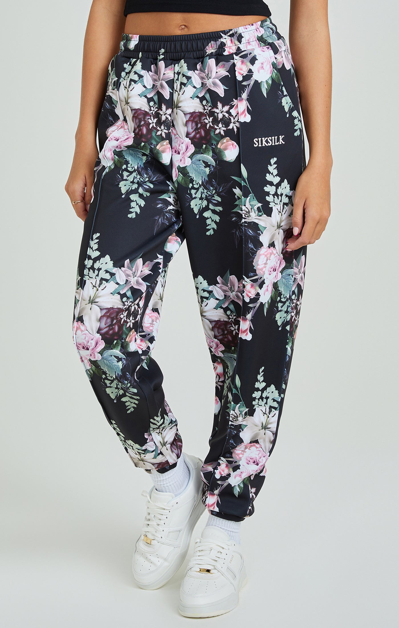 Load image into Gallery viewer, Black Floral Print Oversized Joggers
