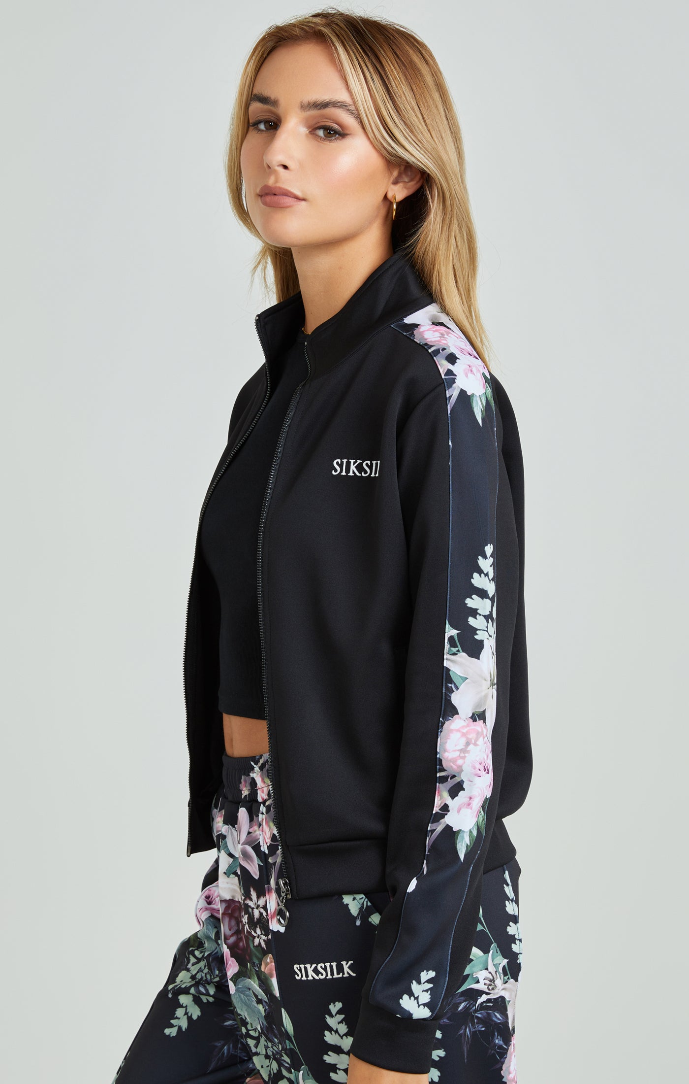 Load image into Gallery viewer, Black Floral Print Track Top (2)