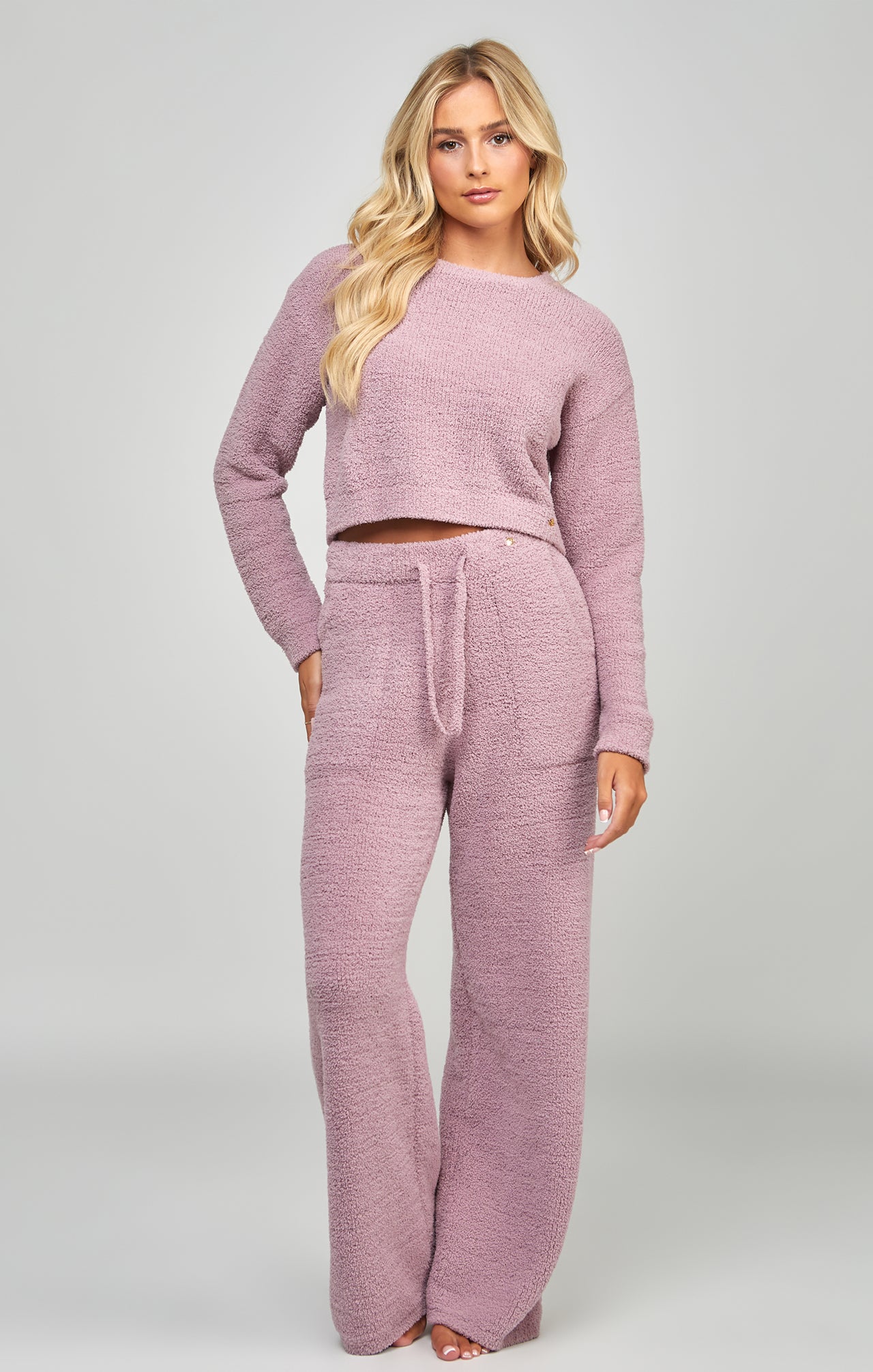 Lavender Cropped Lounge Sweat (3)