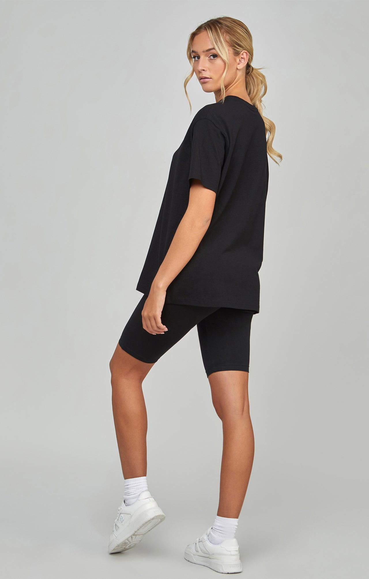 Black Essential Tape Cycle Shorts (4)